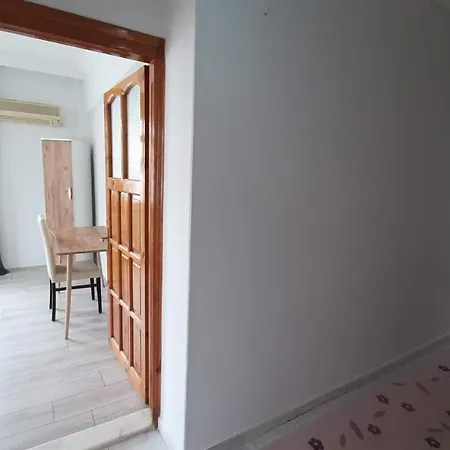 Διαμέρισμα Gala City Apart *